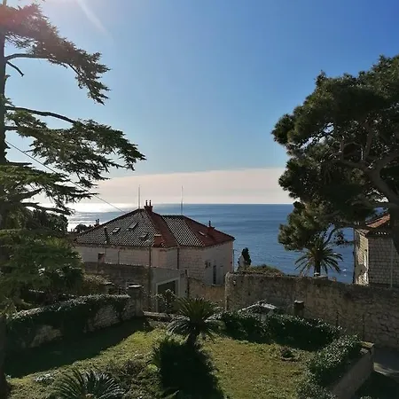 Two-bedrooms With Balcony And Sea View,near Old Town 杜布罗夫尼克